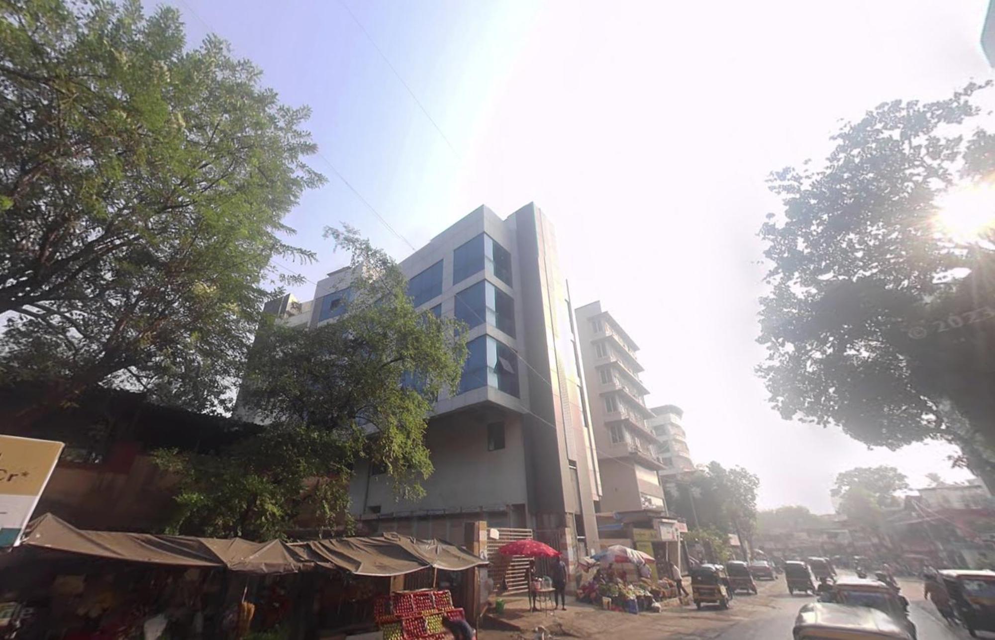 Hotel Beverly Palace Santacruz - Near Bkc - Mumbai Airport T1 Eksteriør billede