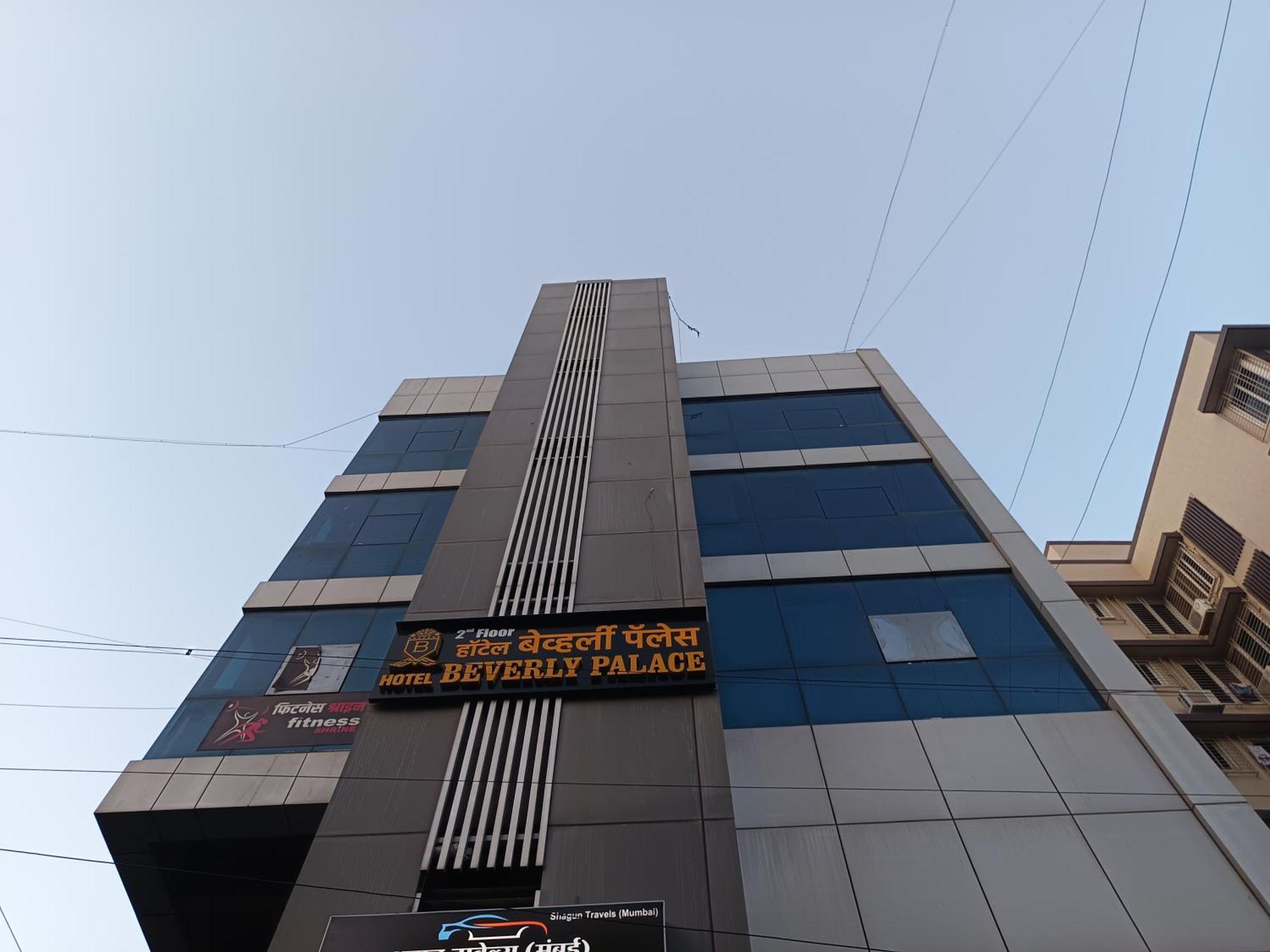 Hotel Beverly Palace Santacruz - Near Bkc - Mumbai Airport T1 Eksteriør billede
